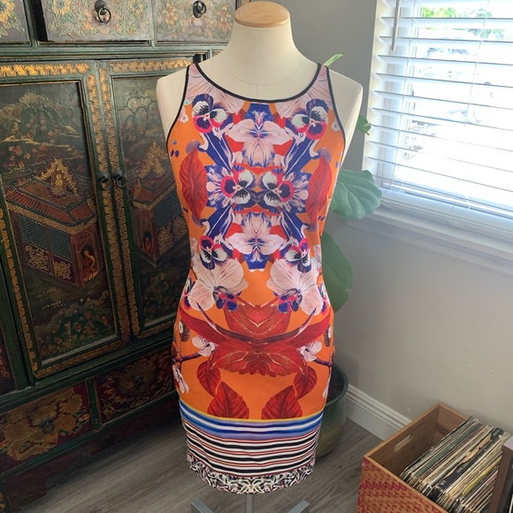 Clover Canyon body on dress - Picture 2 of 9